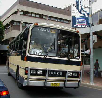 Harris Park Transport Isuzu LT1-11P Custom MO8507